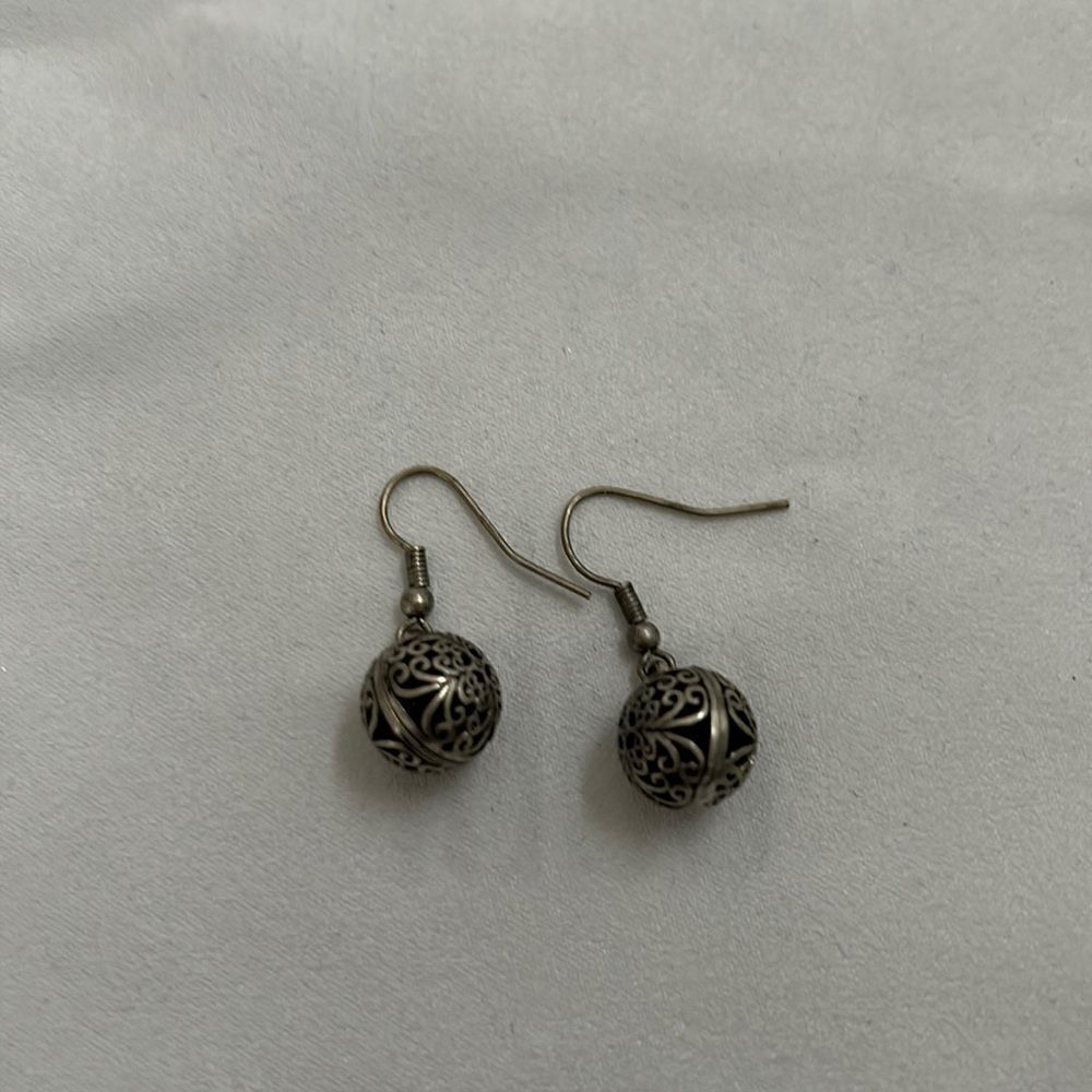 Silver ball earrings 